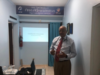Curso taller acerca de la canalizaci&oacute;n intravenosa