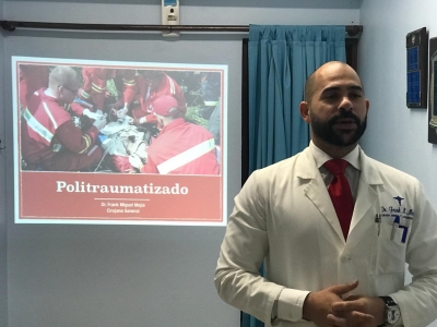 Charla educativa sobre el manejo del paciente politraumatizado