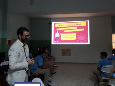 Charla educativa acerca de la Sexualidad en los Adolescentes